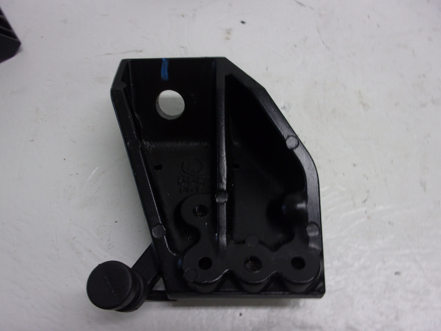 Yamaha Waverunner 1999-2000 XL GP 800 OEM Muffler Support Set # 66E-14771-01-94
