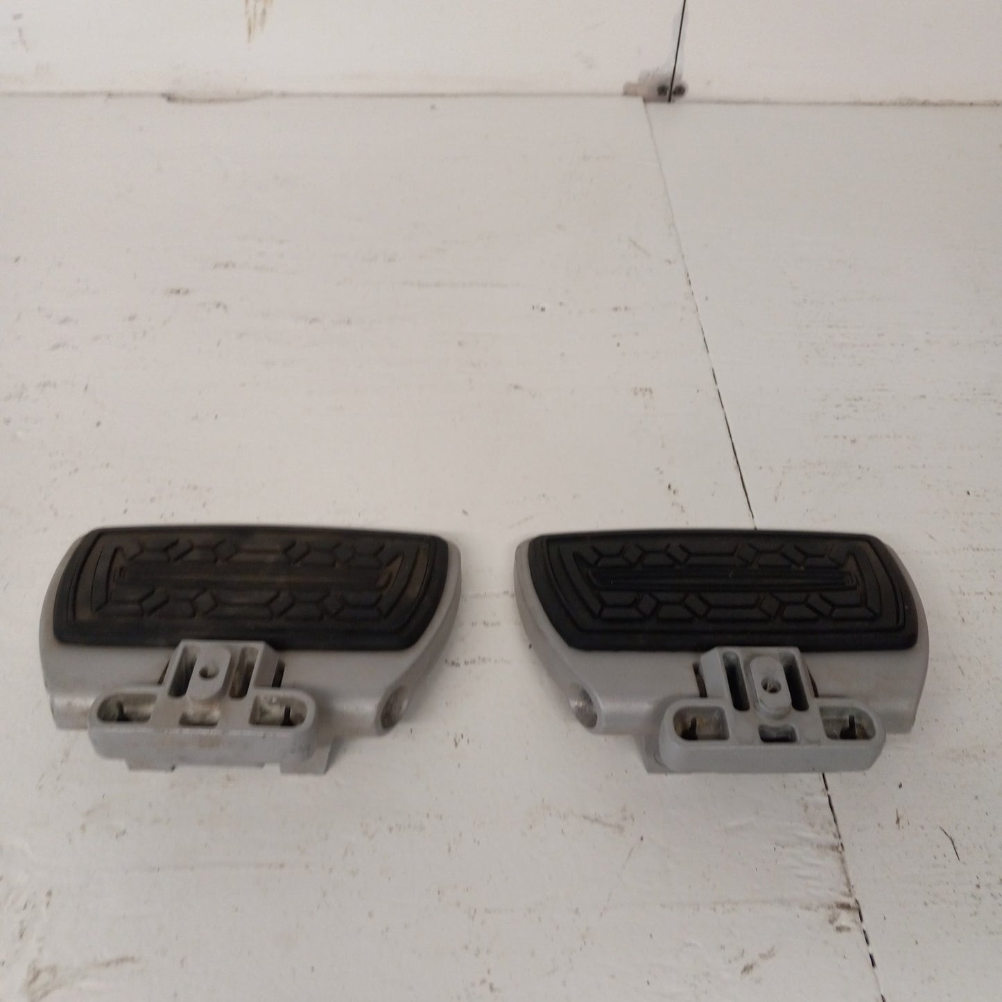 Can-Am Roadster 2012-2013 Spyder RT RT-S RT Limited Rear Floor Boards 705005736
