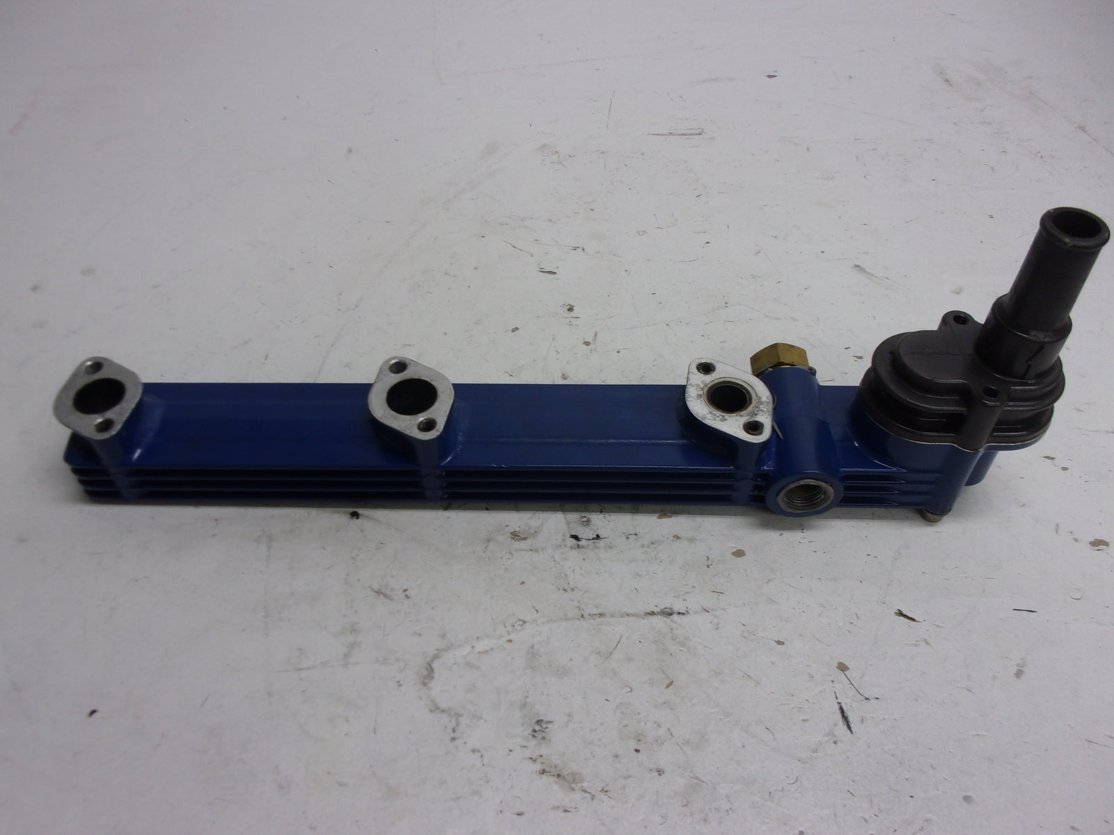 Polaris PWC Watercraft 1995-1997 SLT SLX SL OEM Water Outlet Manifold # 3240258