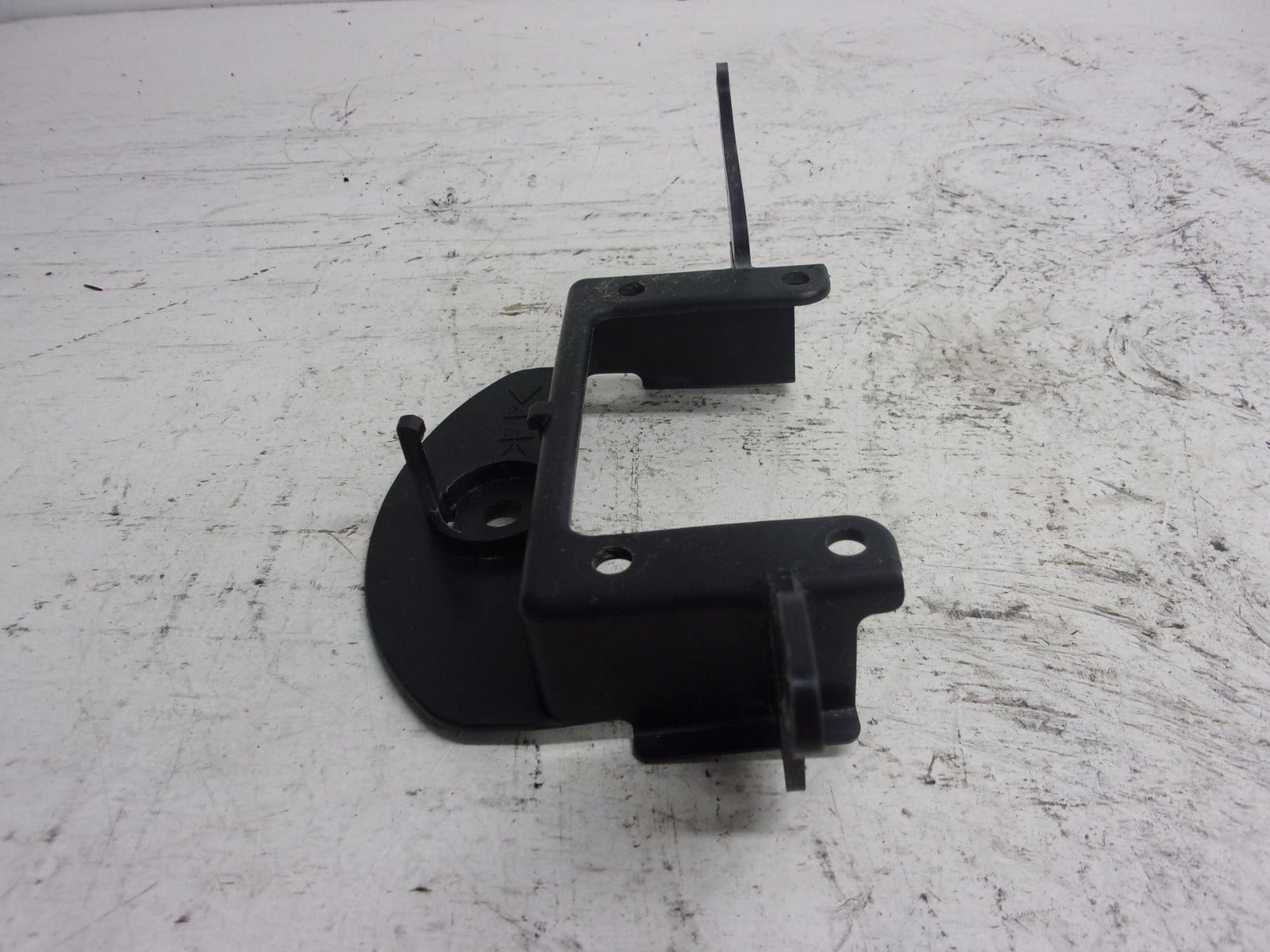 Yamaha WaveRunner 1997-2008 GP XL OEM Handlebar Pad Bracket Part GP7-U142K-00-00