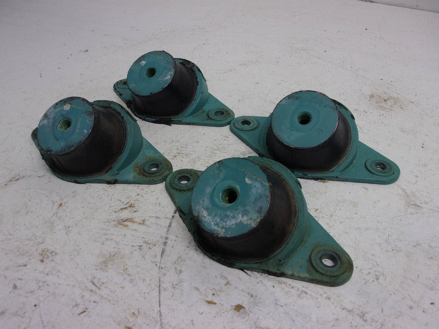 Kawasaki Jet Ski 1995-2007 ZXI STS STX 900/1100 OEM Engine Damper Set 92160-3838