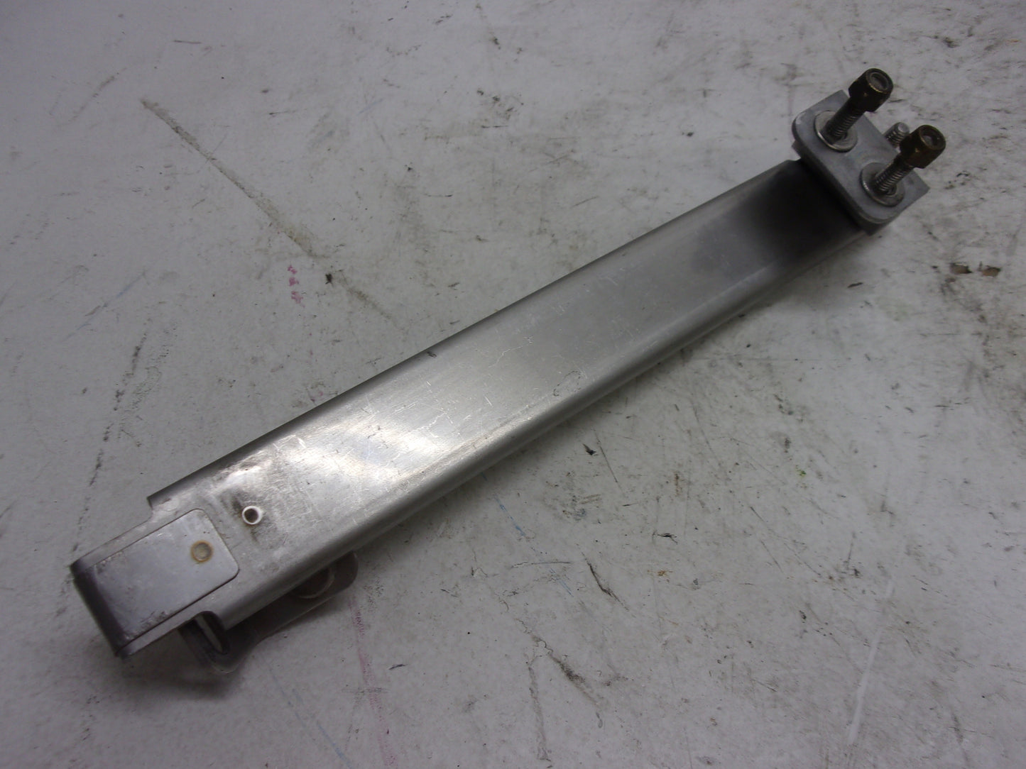 Yamaha WaveRunner 1990-1997 Waverunner 3 Battery Case Band # FJ0-68228-00-00