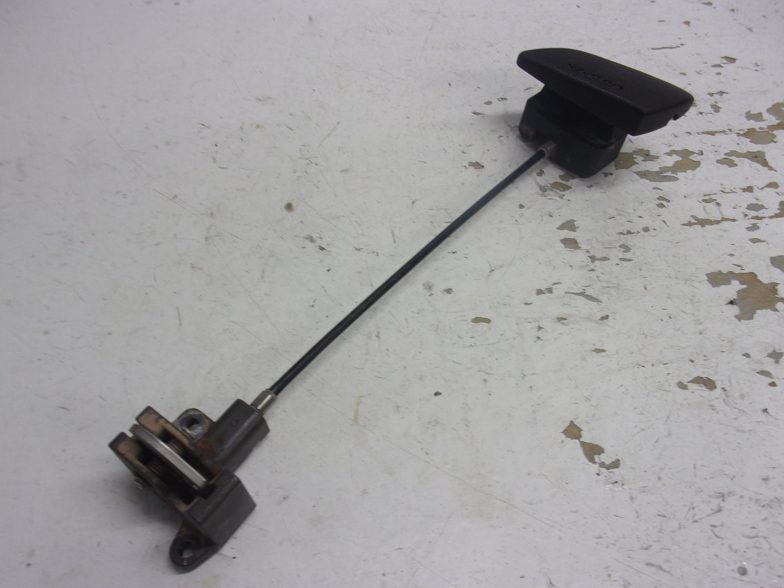 Yamaha Waverunner 2002-2005 FX1000 FX1100 FX140 Hood Latch # F1B-651A1-00-00