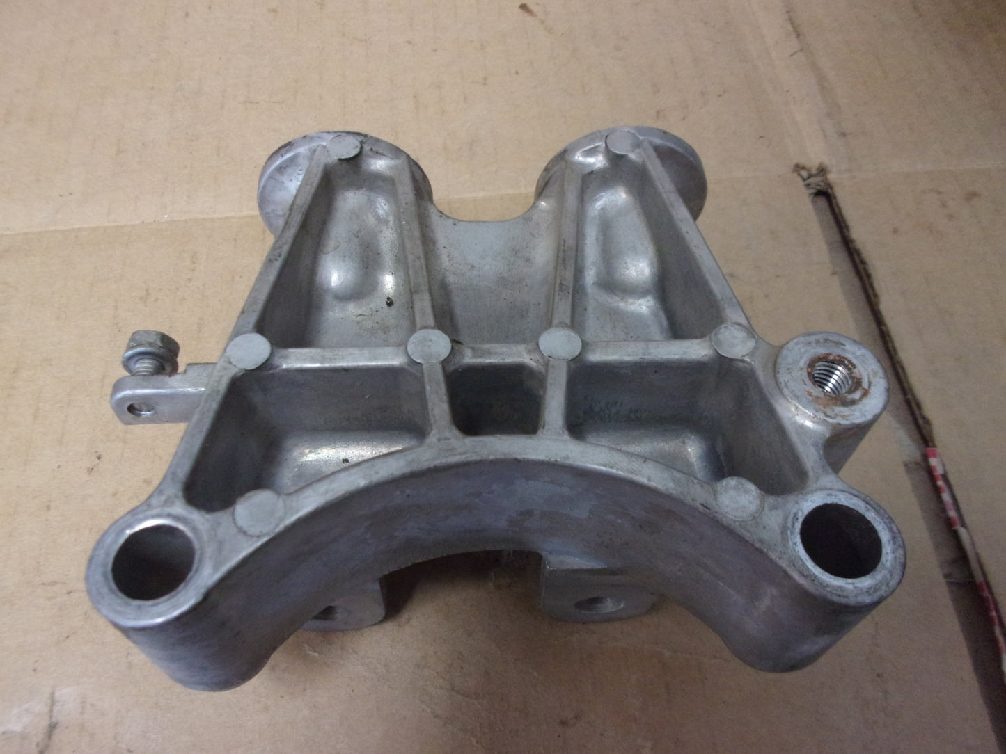 Yamaha Waverunner 1999 XL1200 LTD OEM Muffler Stay Assembly # 66V-14771-00-94