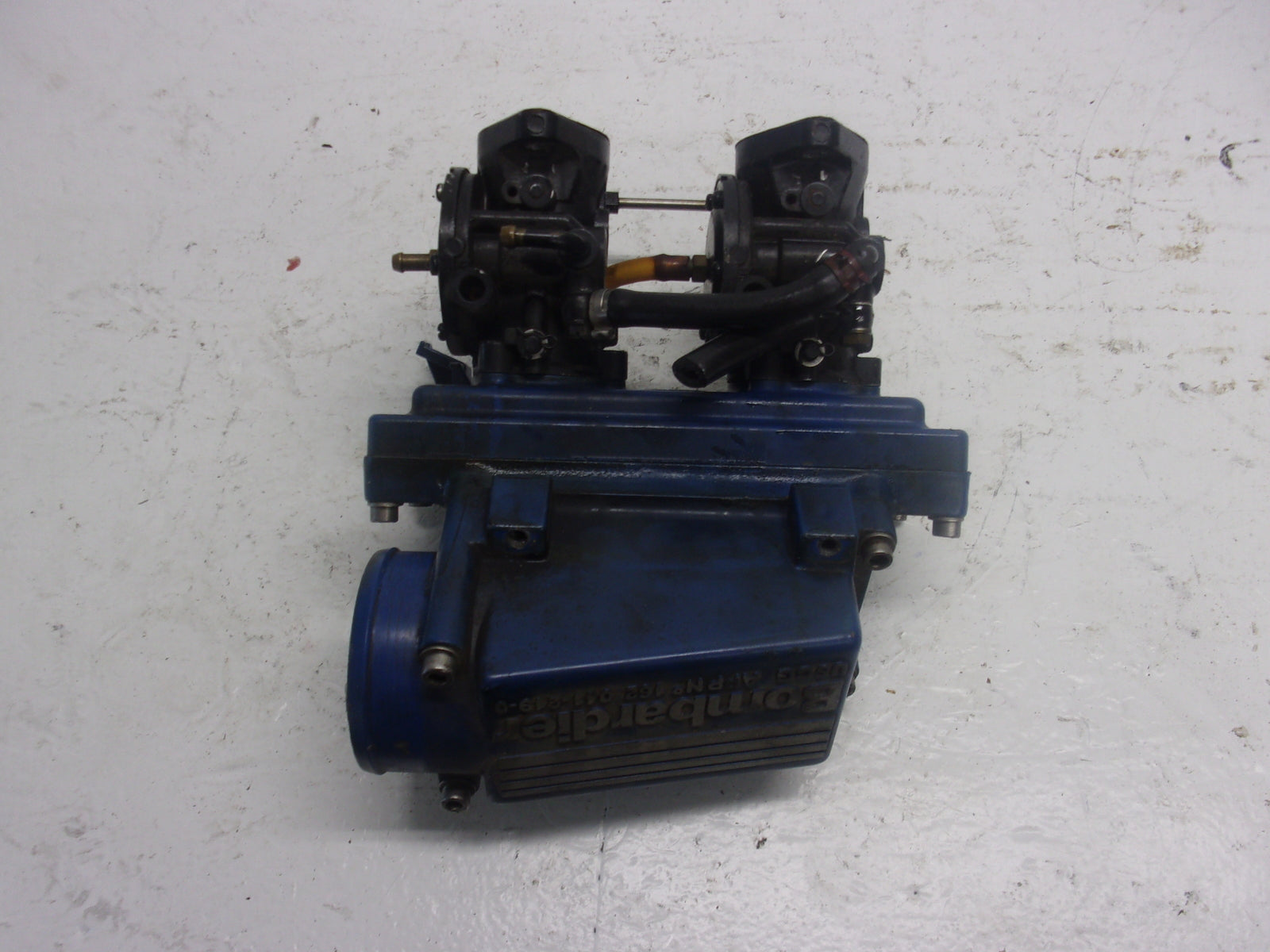 Sea Doo Bombardier 1990 GT OEM Carburetor Set + Flame Arrestor Part# 270500073