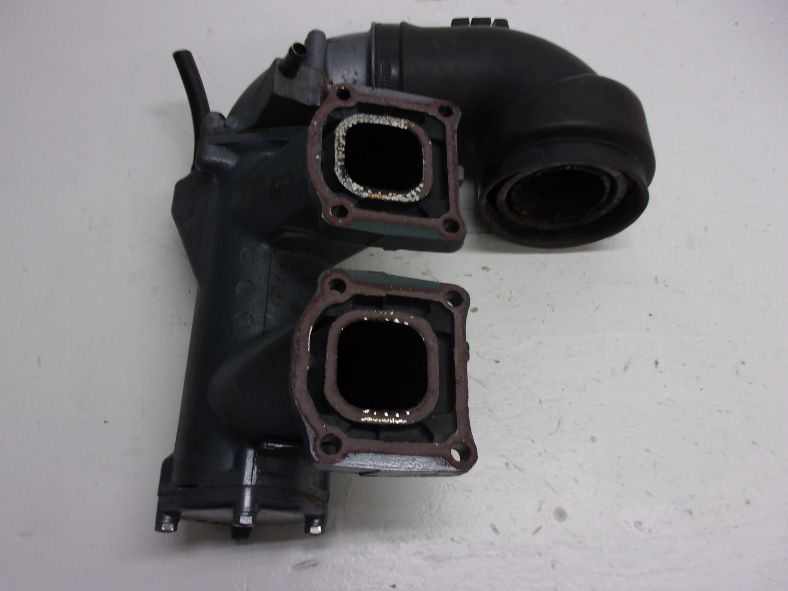 Yamaha WaveRunner 1995 VXR 650 OEM Exhaust Manifold + Joint # 6R7-14711-01-9M