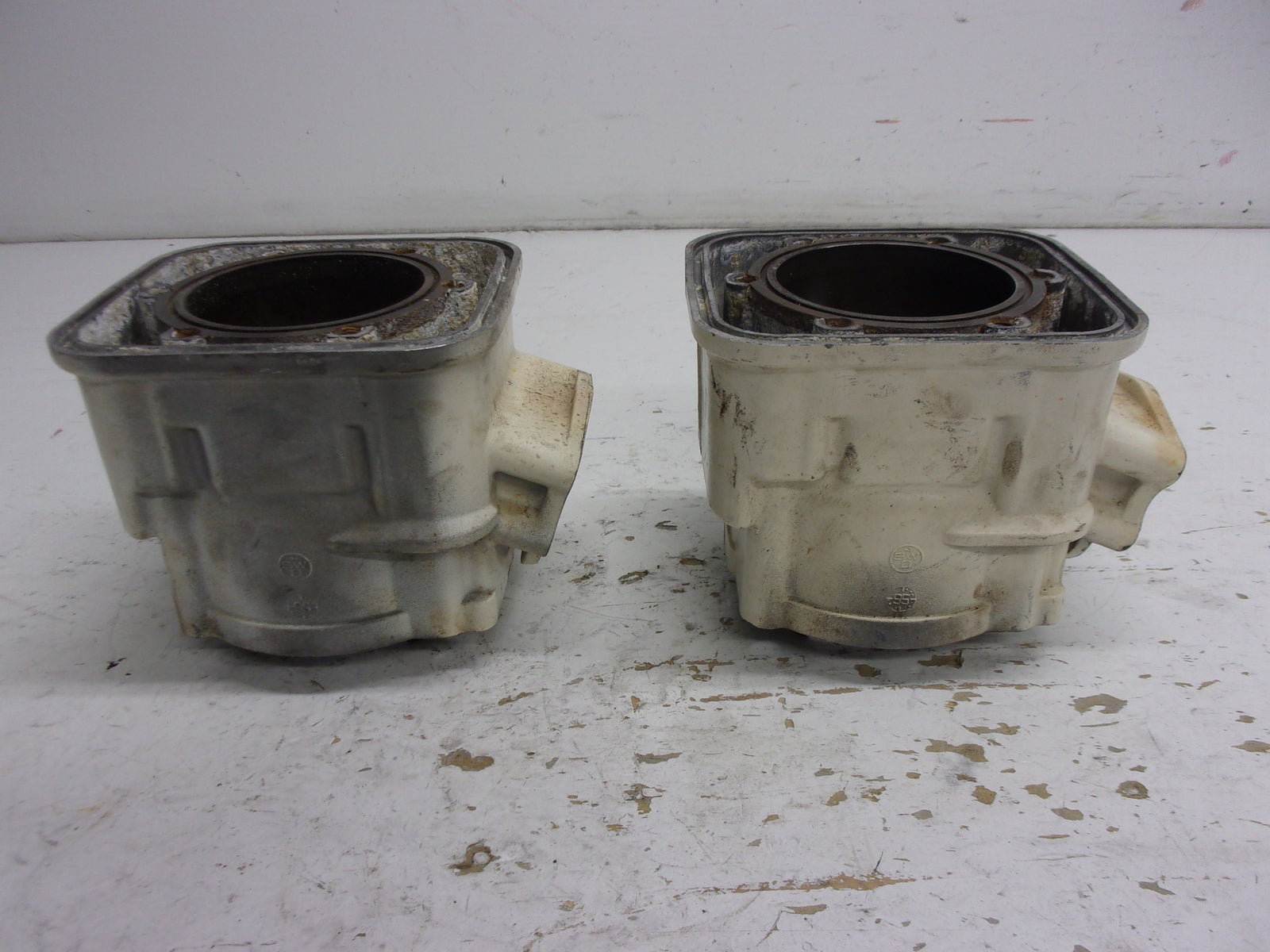 Sea Doo Bombardier 1995-1996 GTS GTI XP SPX HX 717 OEM Cylinder Set # 290923236
