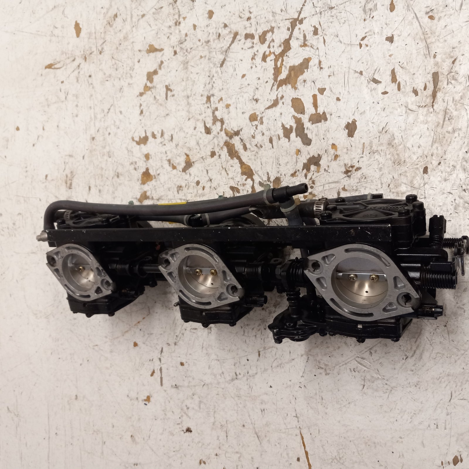 Polaris PWC Watercraft 2002 Genesis OEM Carburetor Set Part# 1253410