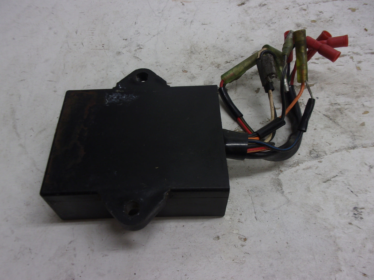 Kawasaki Jet Ski 1992-1995 750SX OEM CDI / Igniter Box Assembly Part# 21119-3733