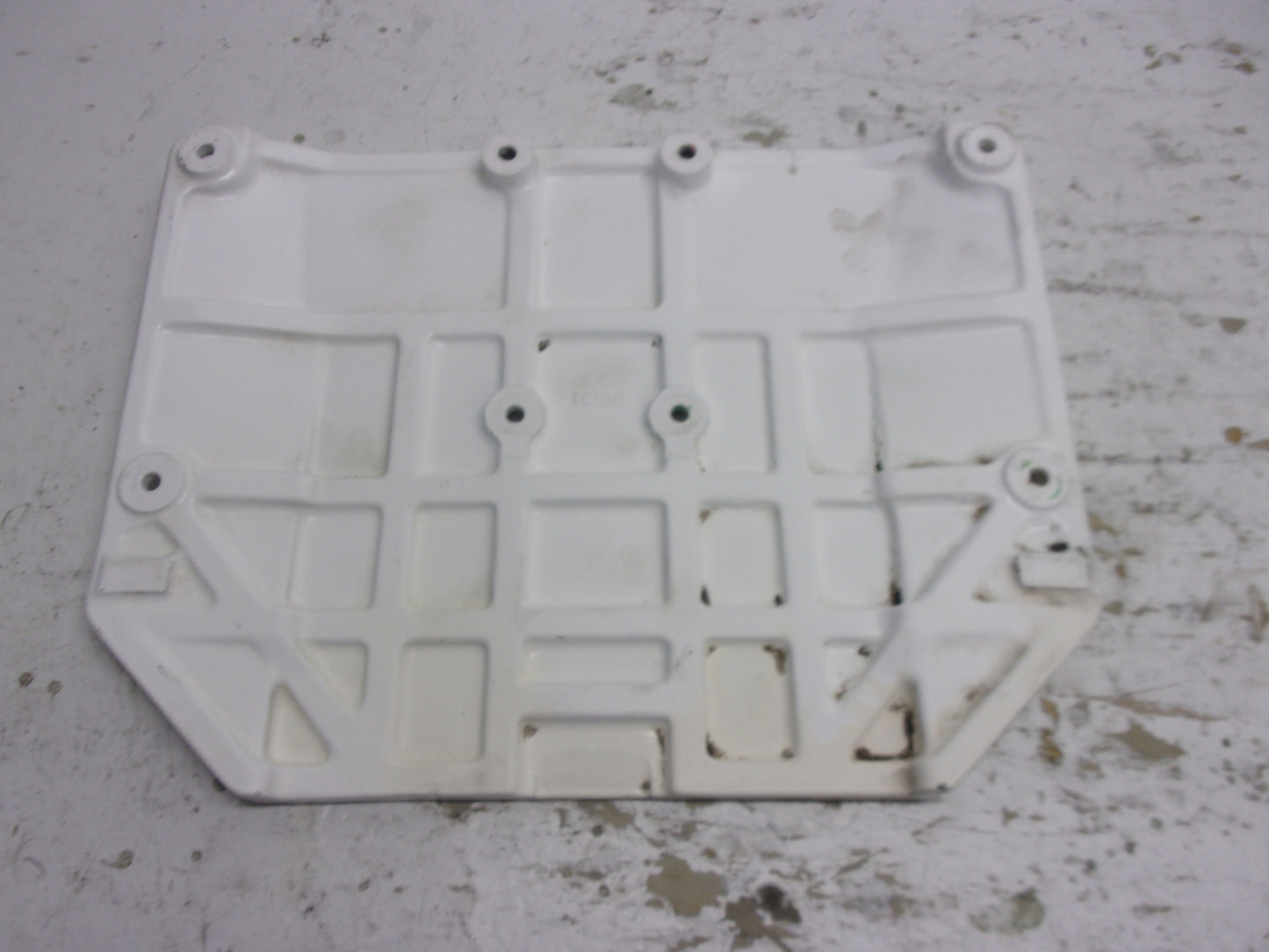 Kawasaki Jet Ski 1998 ZXI 1100 Ride Plate / Jet Pump Cover White 59446-3741-8C