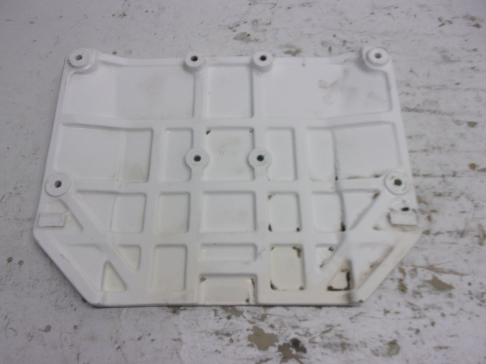 Kawasaki Jet Ski 1998 ZXI 1100 Ride Plate / Jet Pump Cover White 59446-3741-8C