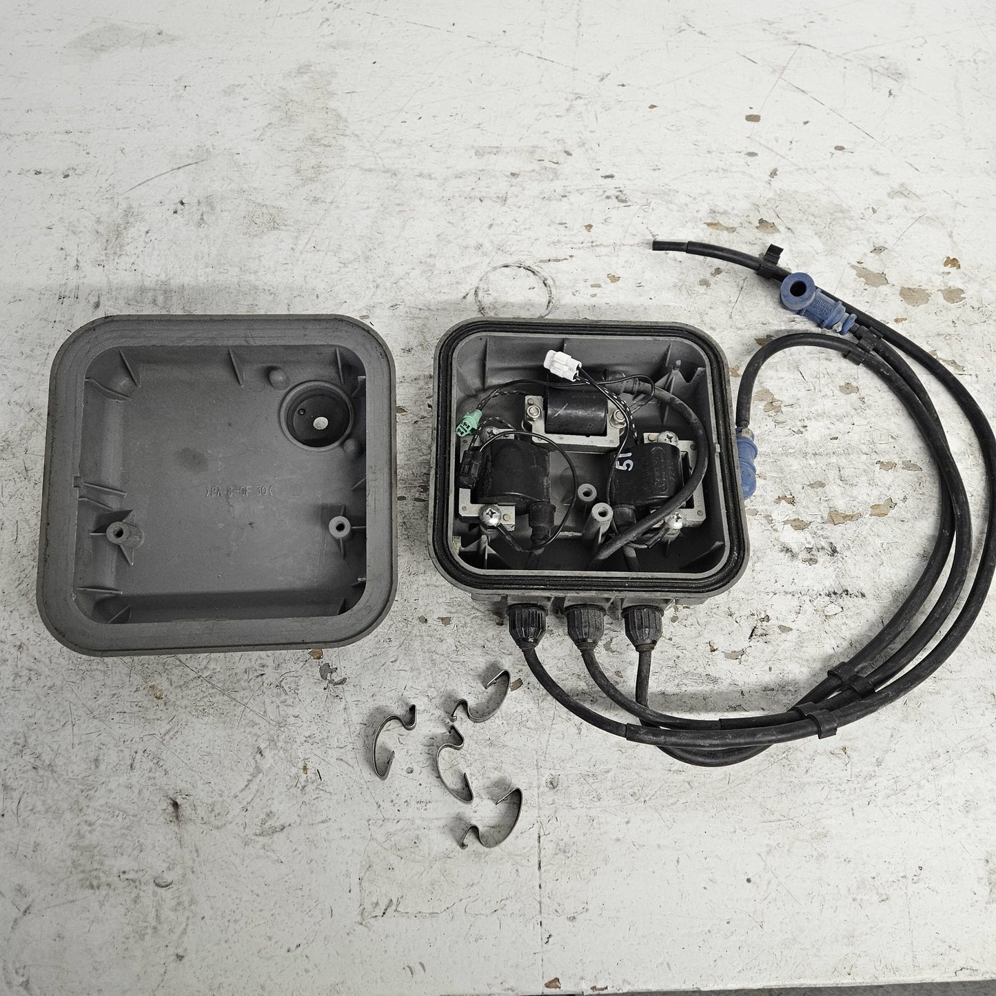 Kawasaki Jet Ski 1999-2005 Ultra 150 OEM Ignition Case + Coil Set # 59416-3747