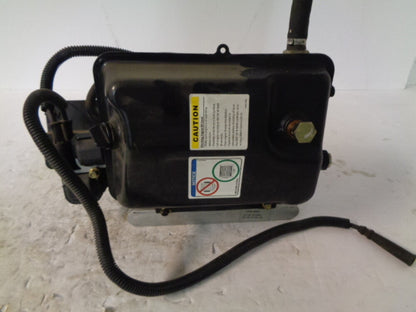 Can-Am  Roadster 2009-2010 Spyder GS , RS OEM Oil Tank + Oil Radiator 519000123