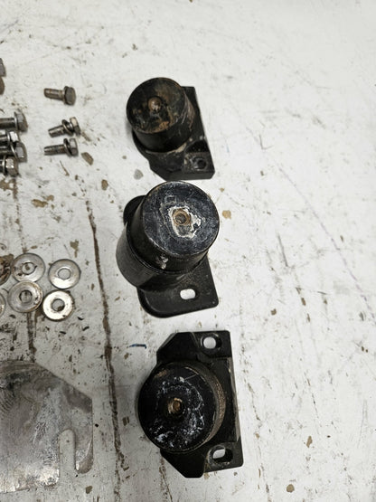 Sea Doo Bombardier PWC 1996 GSX GTX XP Engine Mount Set # 270000222