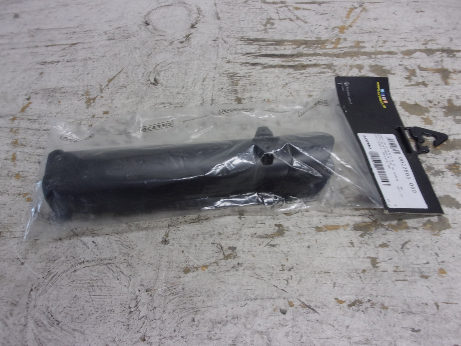 Husqvarna 2014-2017 TC85 NEW Acerbis Lower Fork Cover Part# 0022805.090
