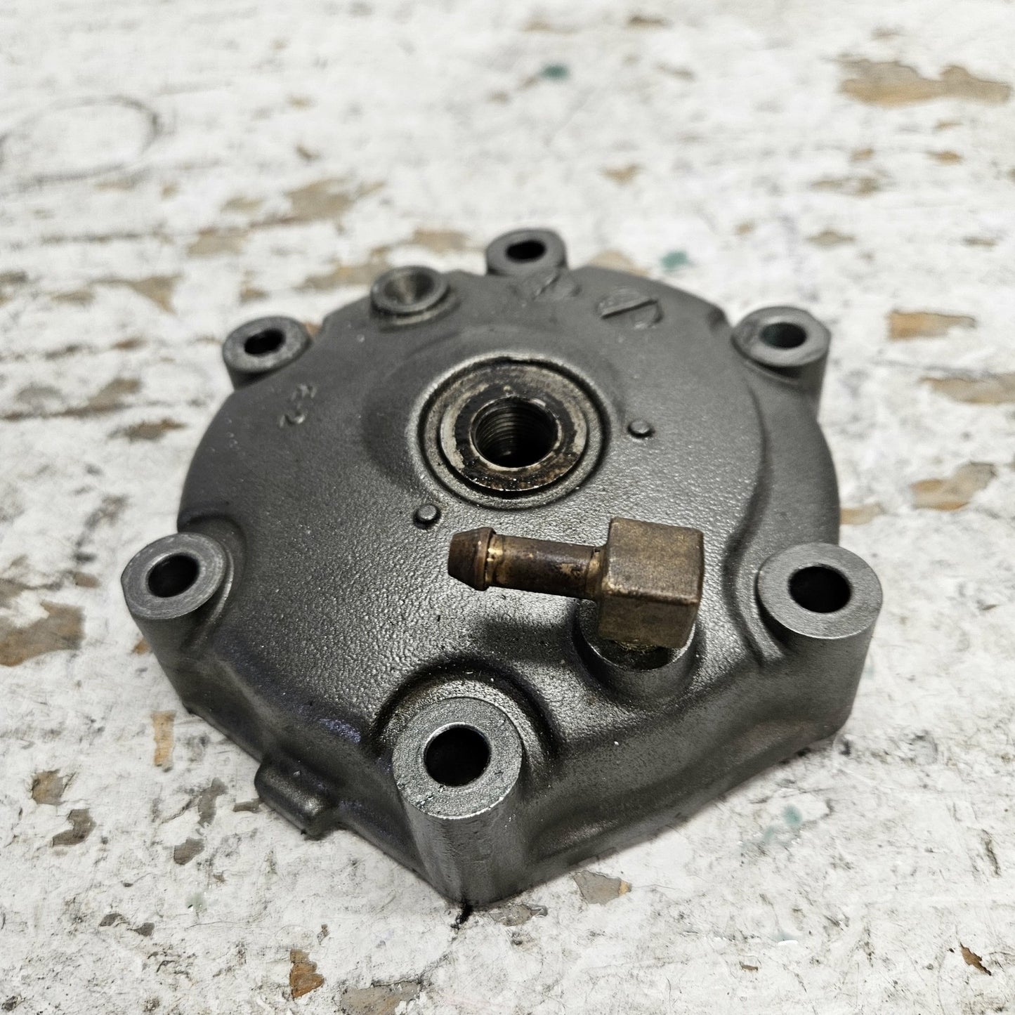 Kawasaki PWC Jet Ski 1999-2005 STX-R Ultra 150 OEM Cylinder Head # 11001-3741