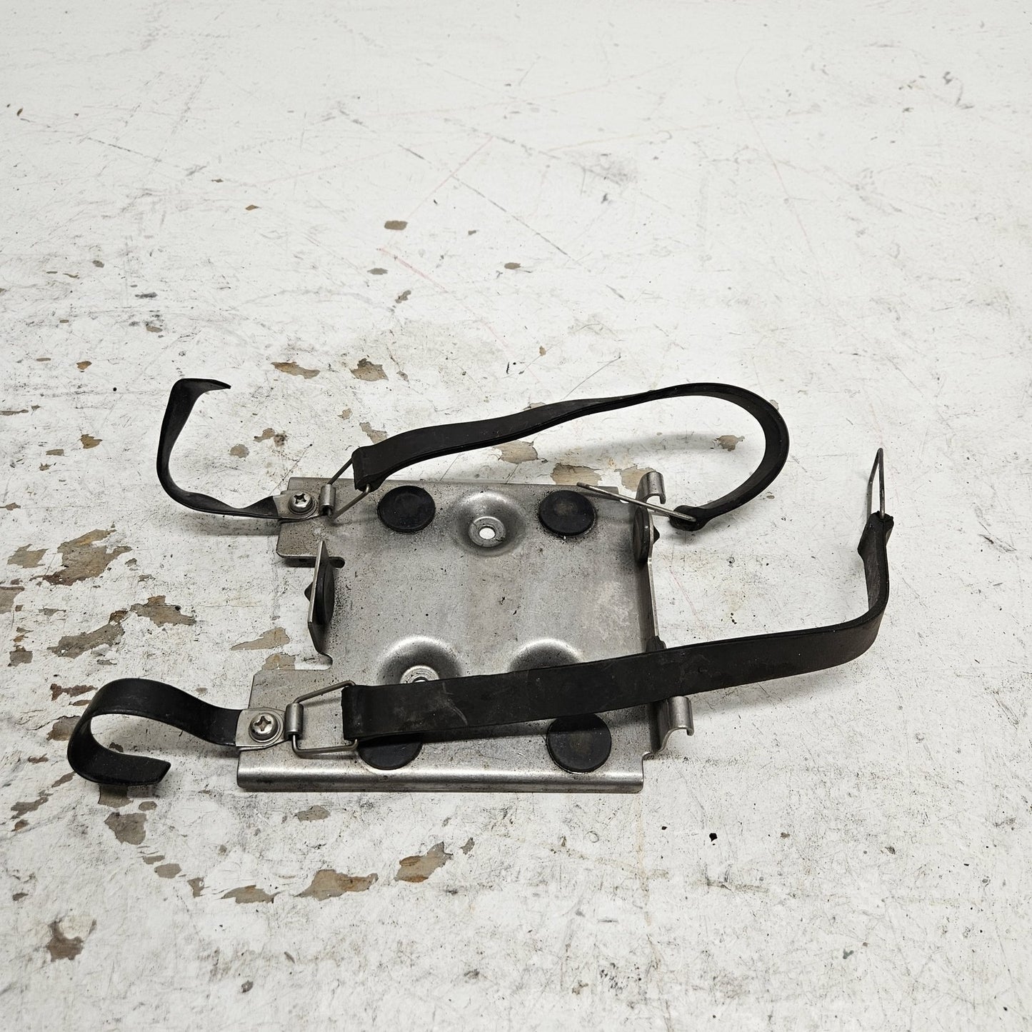 Kawasaki Jet Ski 1994-1997 ZXI 750-1100 Oil Tank Bracket + Straps # 11048-3773