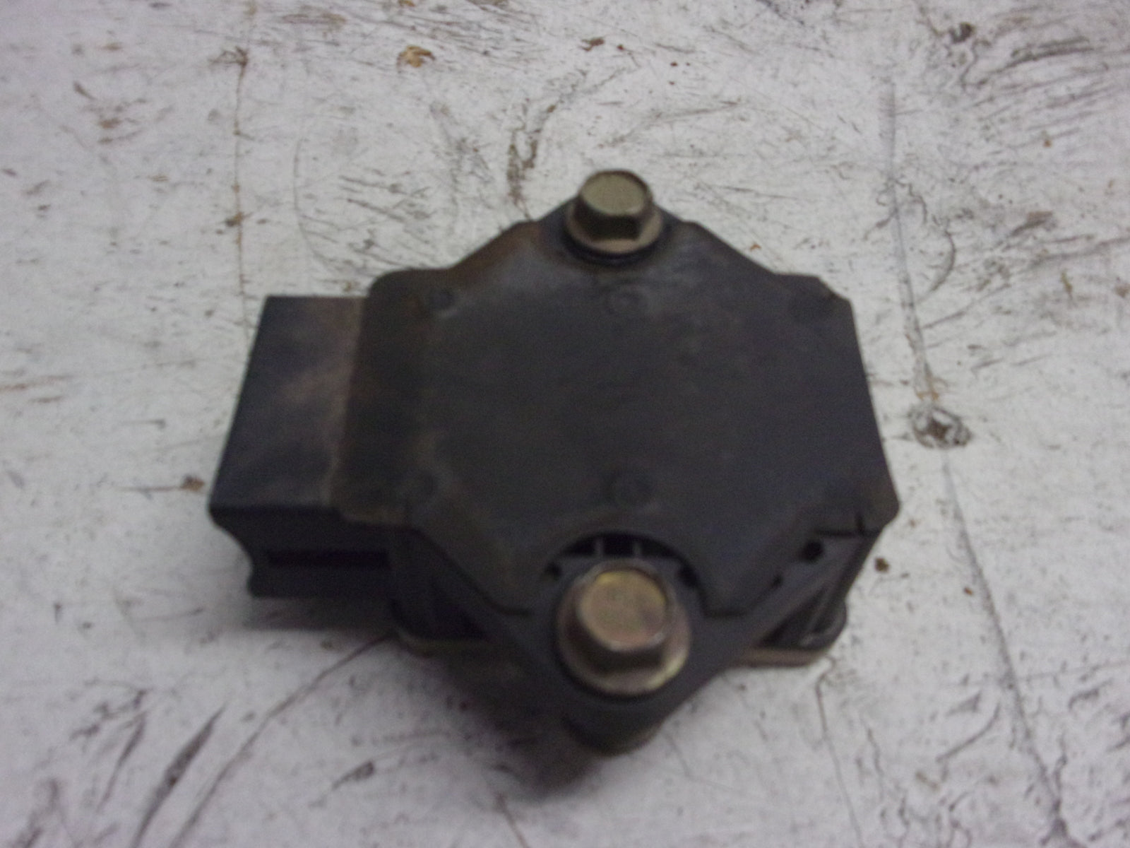 Can-Am Roadster 2008-2010 Spyder RT RS GS OEM Yaw Rate Sensor Assembly # 7100007