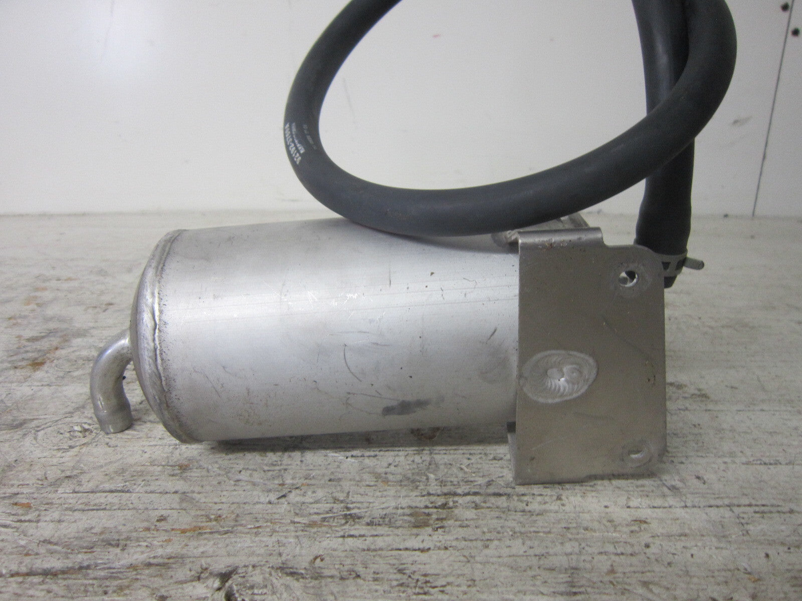 Kawasaki Jet Ski 2007-2012 Ultra OEM Oil Separator Tank + Hoses Part 52001-3741