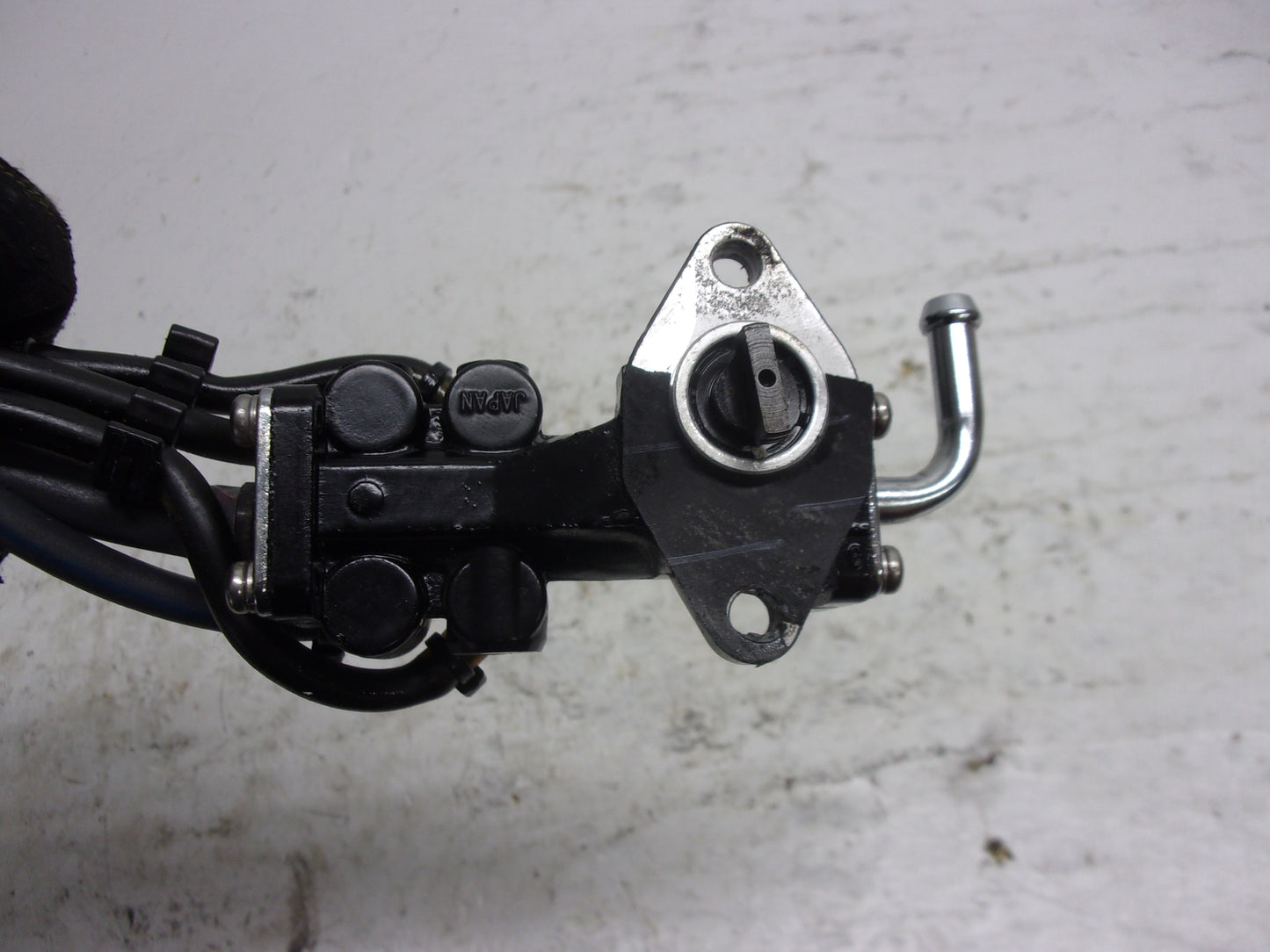 Yamaha PWC 1996-1997 WaveVenture 1100 OEM Oil Injection Pump # 64T-13200-00-00