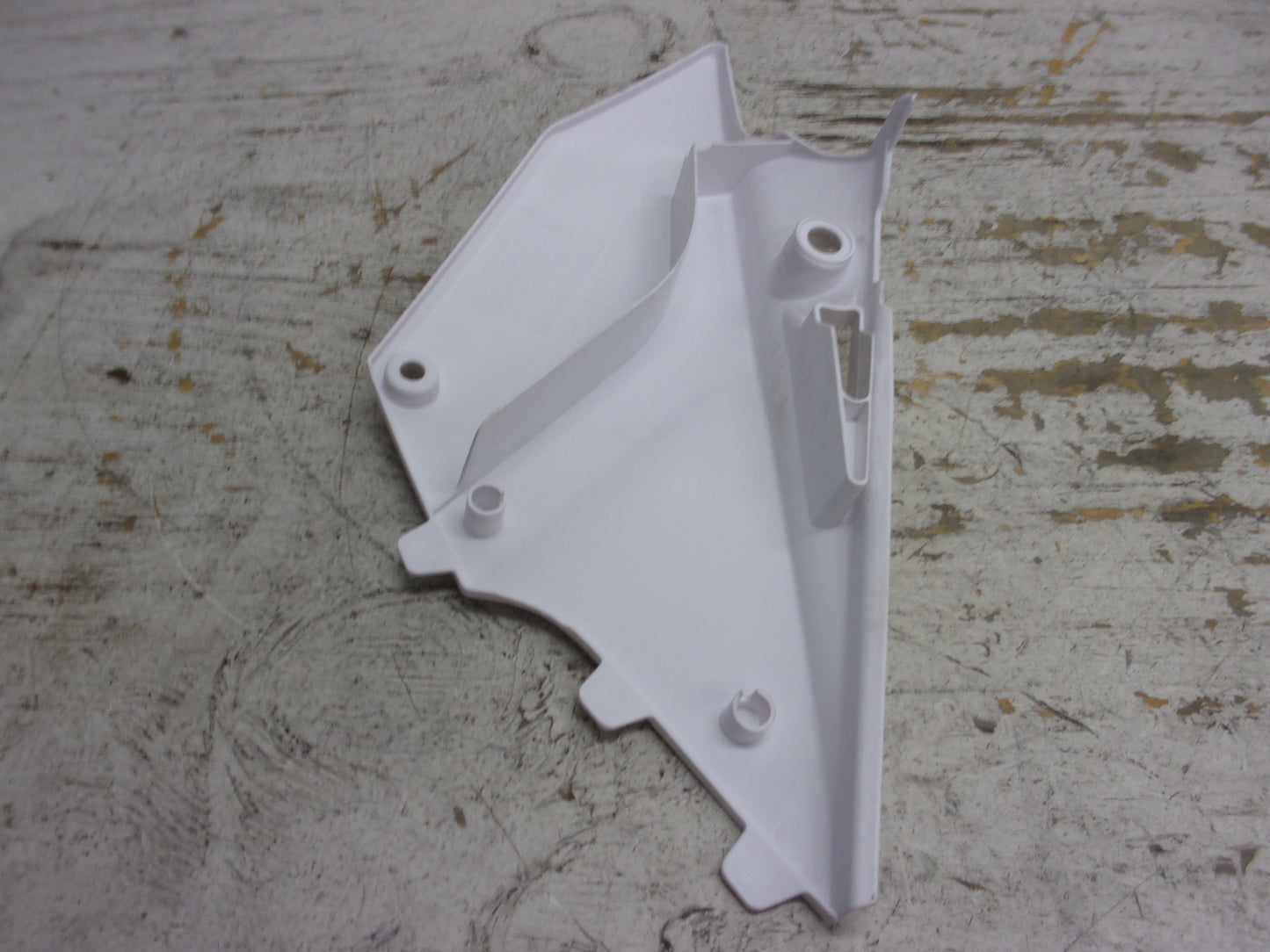 Yamaha Dirt Bike 2021-2022 YZ125/250 OEM Right Rear Side Cover # 1SS-21720-10-00