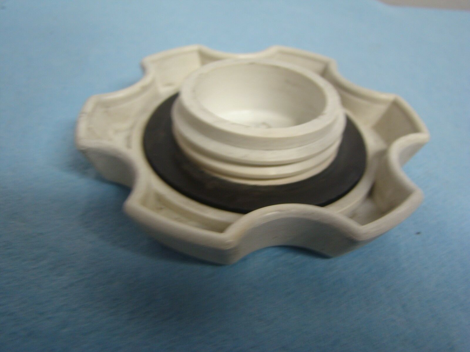 Yamaha Waverunner1989-2009 GP XLT FX VX110 OEM White Fuel Cap  GP7-U7831-11-00