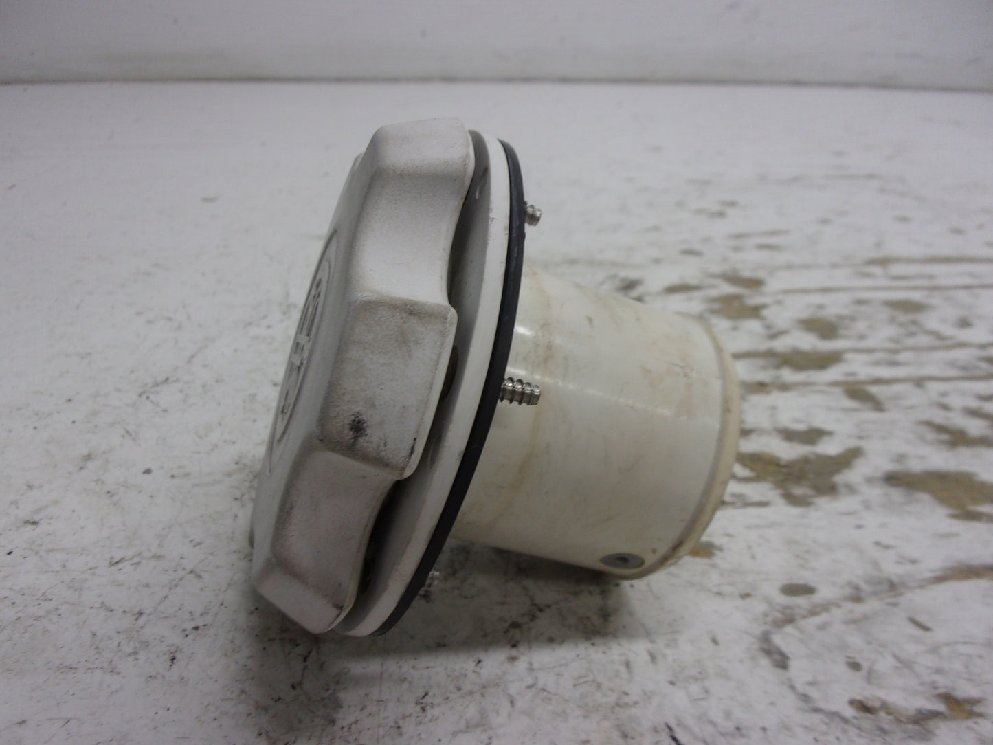 Yamaha WaveRunner 1998-2001 GP XL OEM Fuel Cap + Filler Neck # GP7-U7831-00-00