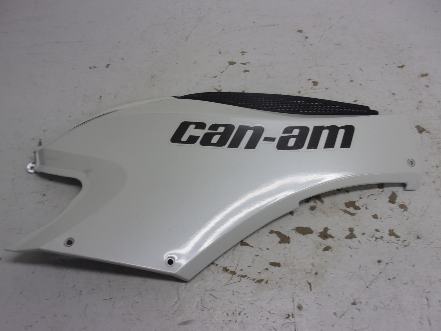 Can-Am Roadster 2012-2013 Spyder ST RS White Right Upper Side Panel 705006254