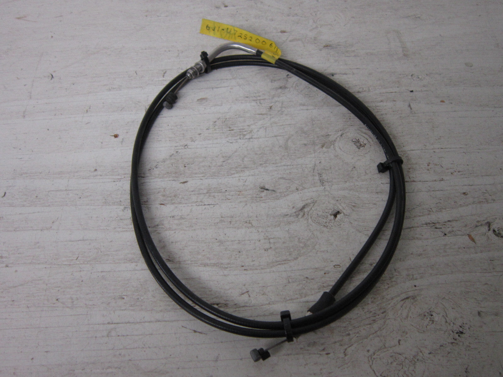 Yamaha WaveRunner 1995-1998 VX OEM Throttle Cable Part# GJ1-U7252-00-00