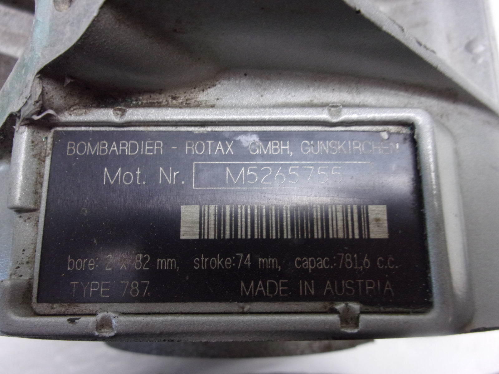 Sea Doo Bombardier 1998 GTX RFI 787 OEM Crankcase Part# 290888053