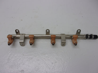 Yamaha Waverunner 2005-2011 VX VX1100 OEM Fuel Rail + Injectors 60E-13761-10-00