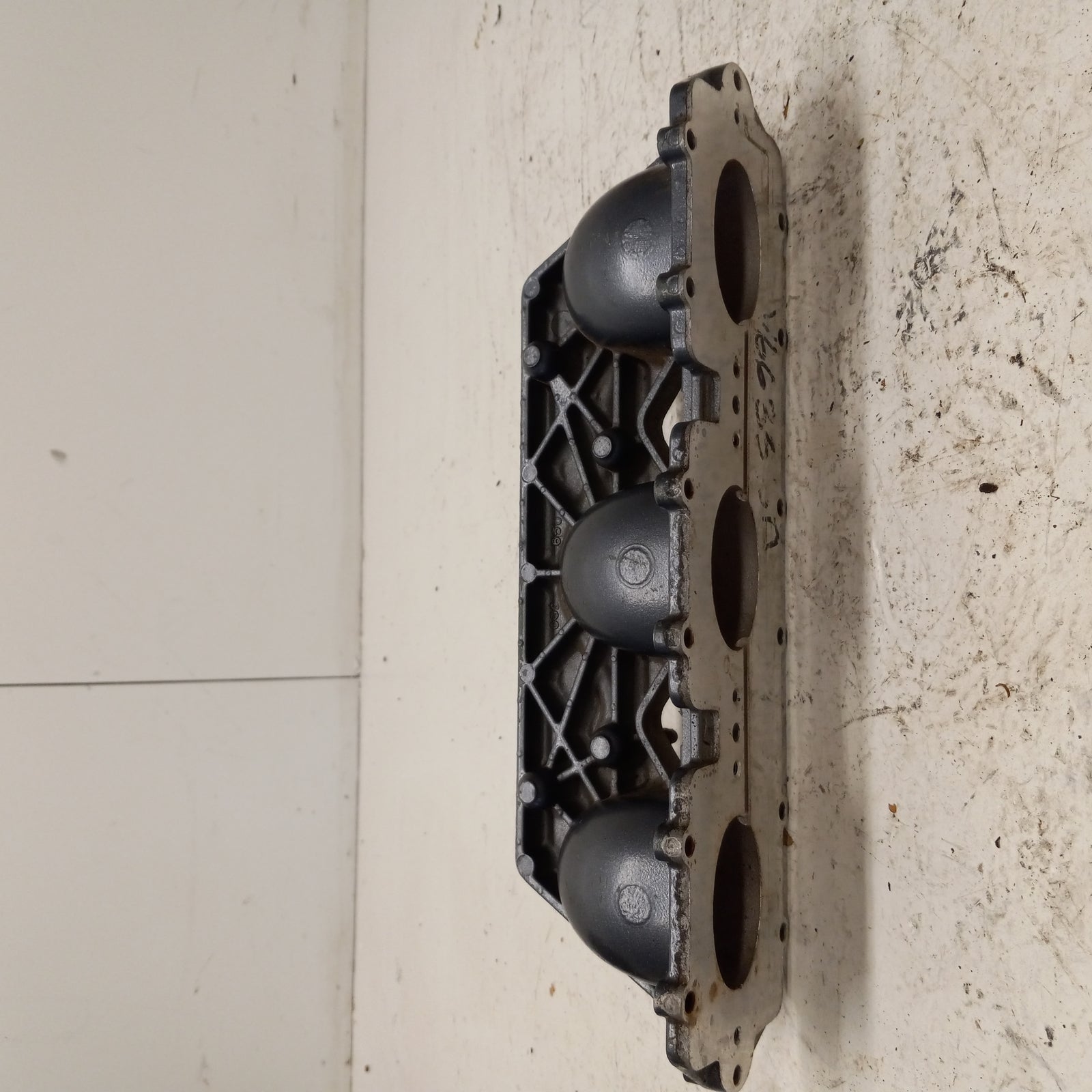 Yamaha Waverunner 1998-2003 SUV SV XL OEM Intake Manifold Part#  65U-13555-00-4D