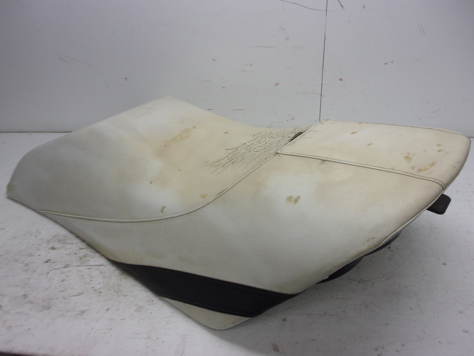 Yamaha WaveRunner PWC 2017-2019 VX Cruiser/Deluxe Double Seat # F2X-U371A-90-00