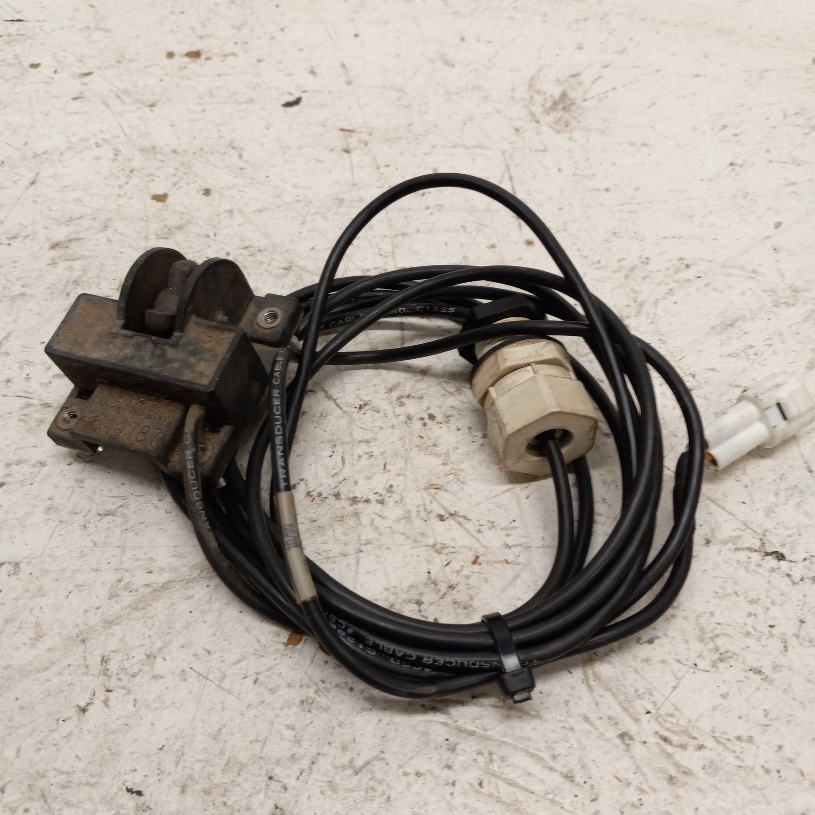 Yamaha Waverunner 1998-2012 GP SUV XL FX OEM Speed Sensor Part# GJ1-U8K31-02-00