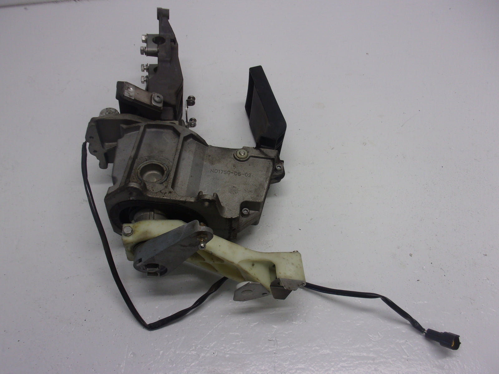Yamaha WaveRunner 2012-2014 FX FXSHO 1.8 L OEM Steering Master # F2S-61400-00-00