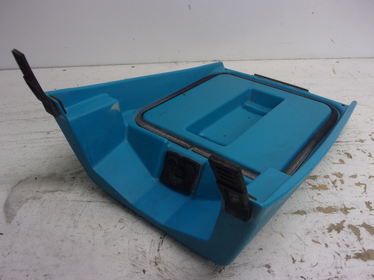 Sea Doo Bombardier 1993 SP SPX SPI OEM Teal Storage Cover Part# 269500060