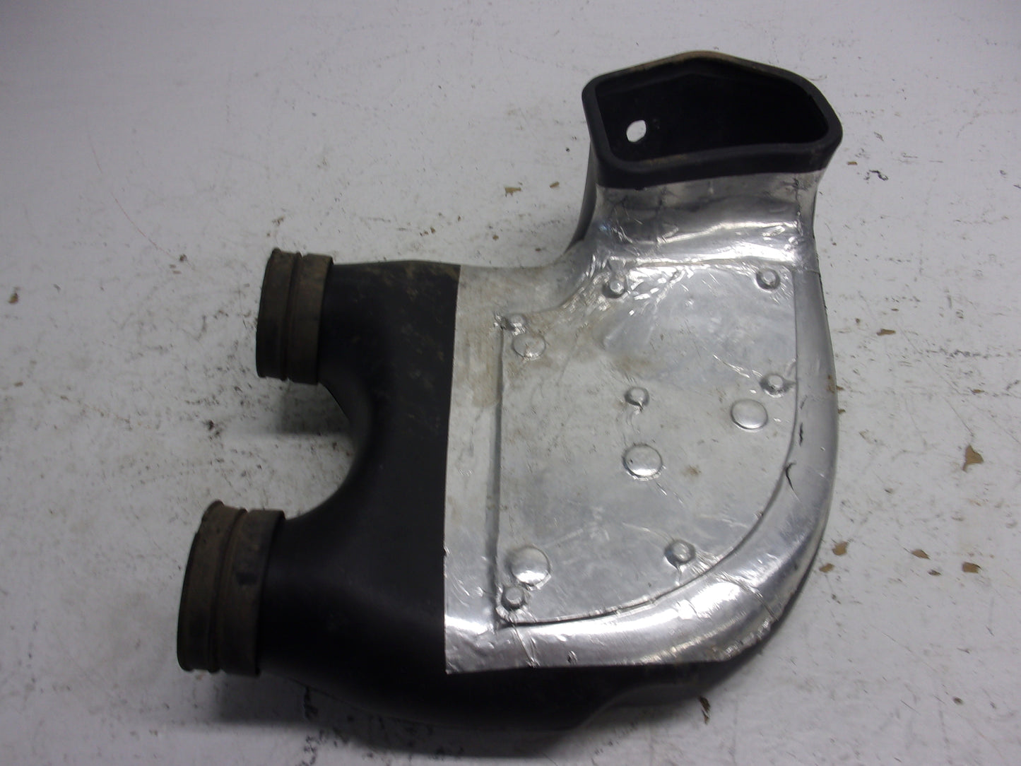 Polaris Snowmobile 2006 RMK Fusion Switchback OEM Intake Boost Box Part# 1203147