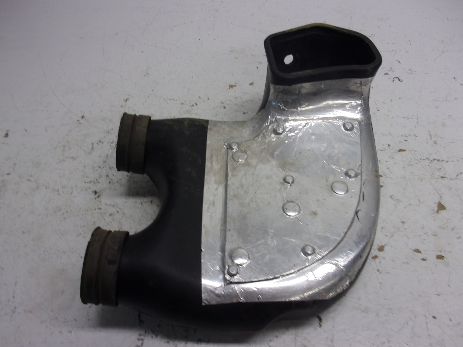 Polaris Snowmobile 2006 RMK Fusion Switchback OEM Intake Boost Box Part# 1203147