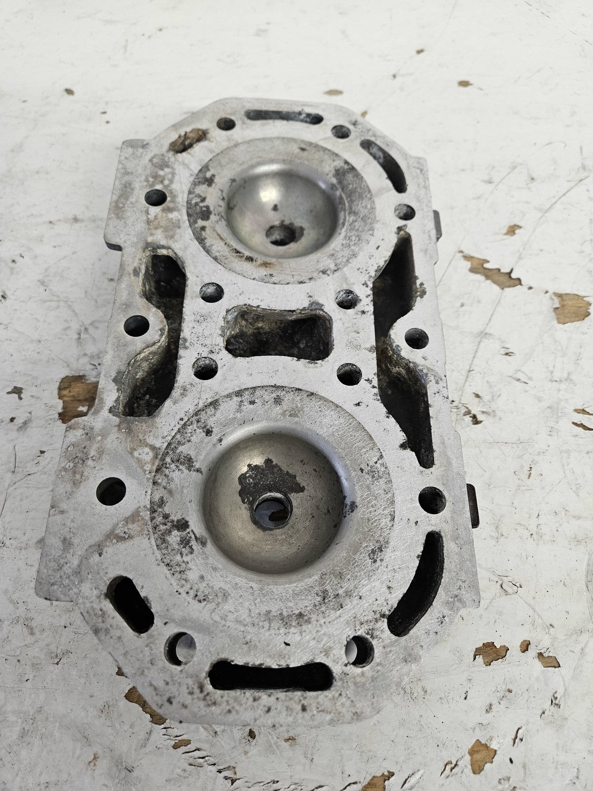 Kawasaki Jet Ski 1991-1995 650 Jet Mate X2 TS SC Silver Cylinder Head 11001-3716