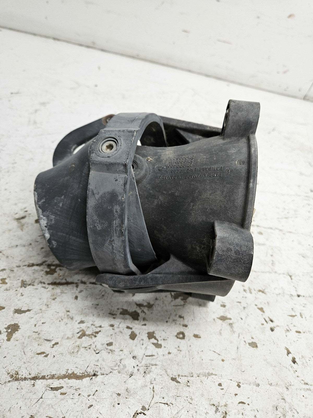 Sea Doo Bombardier 1992-1999 SPX GSX XP OEM Venturi + Steering Nozzle 271000512