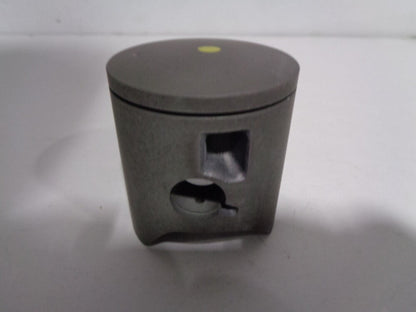 Suzuki Dirt Bike 1998-1999 RM-125 Standard Size OEM Piston suzuki 12110-36E30-0F