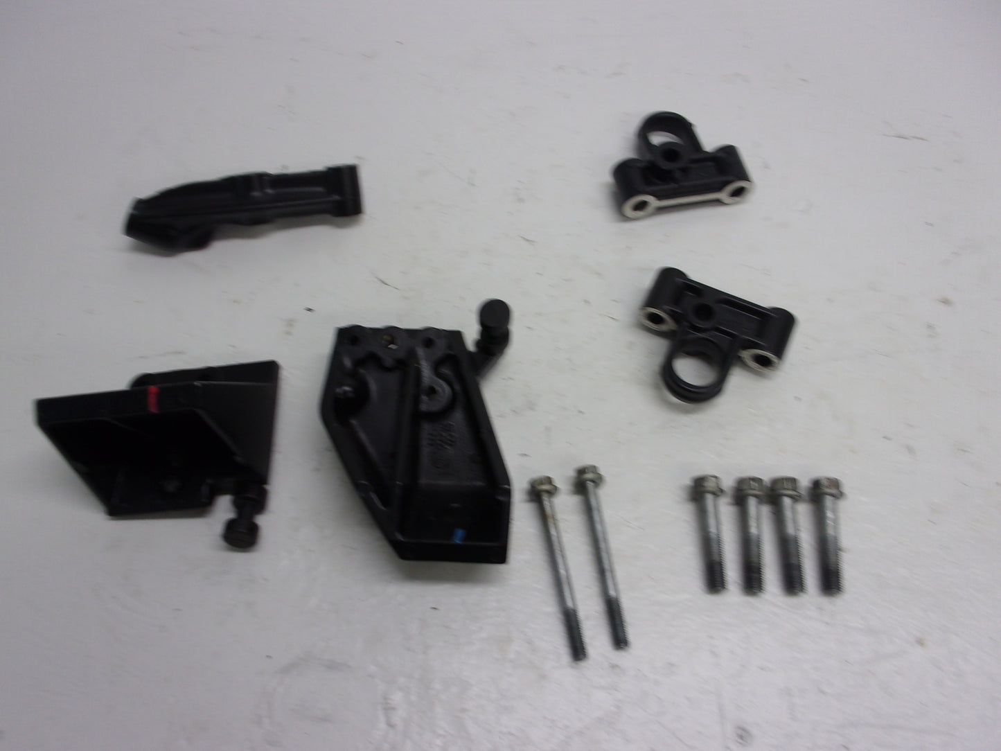Yamaha Waverunner 1999-2000 XL GP 800 OEM Muffler Support Set # 66E-14771-01-94