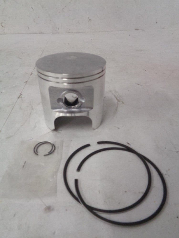 Kawasaki Jet Ski 1988-1990 X2 650SX TS JS300 NEW OEM Standard Piston # 13001-370
