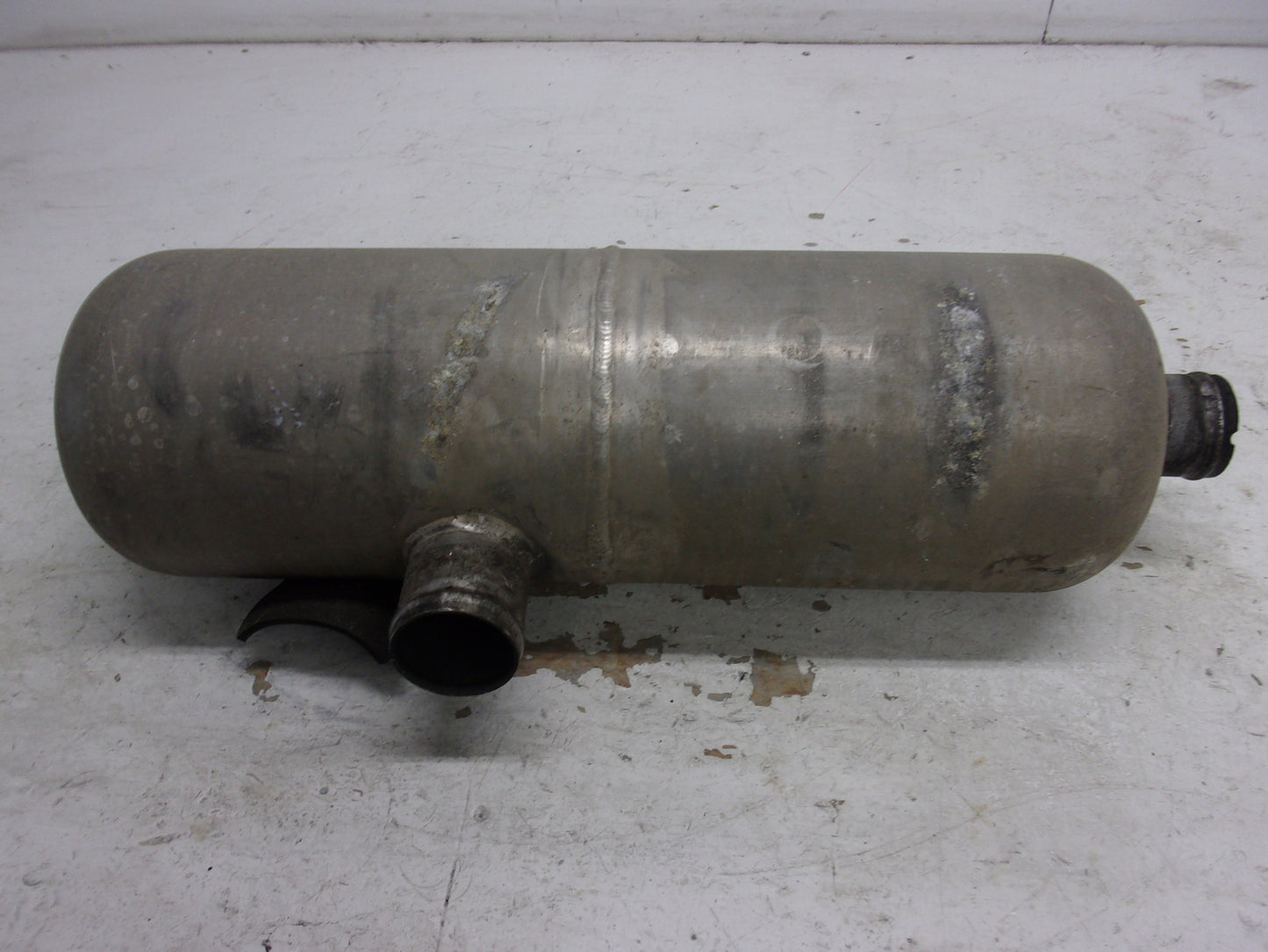 Yamaha WaveRunner 1996-2004 XL 700/760 OEM Water Lock Box Part# GJ3-U7550-00-00