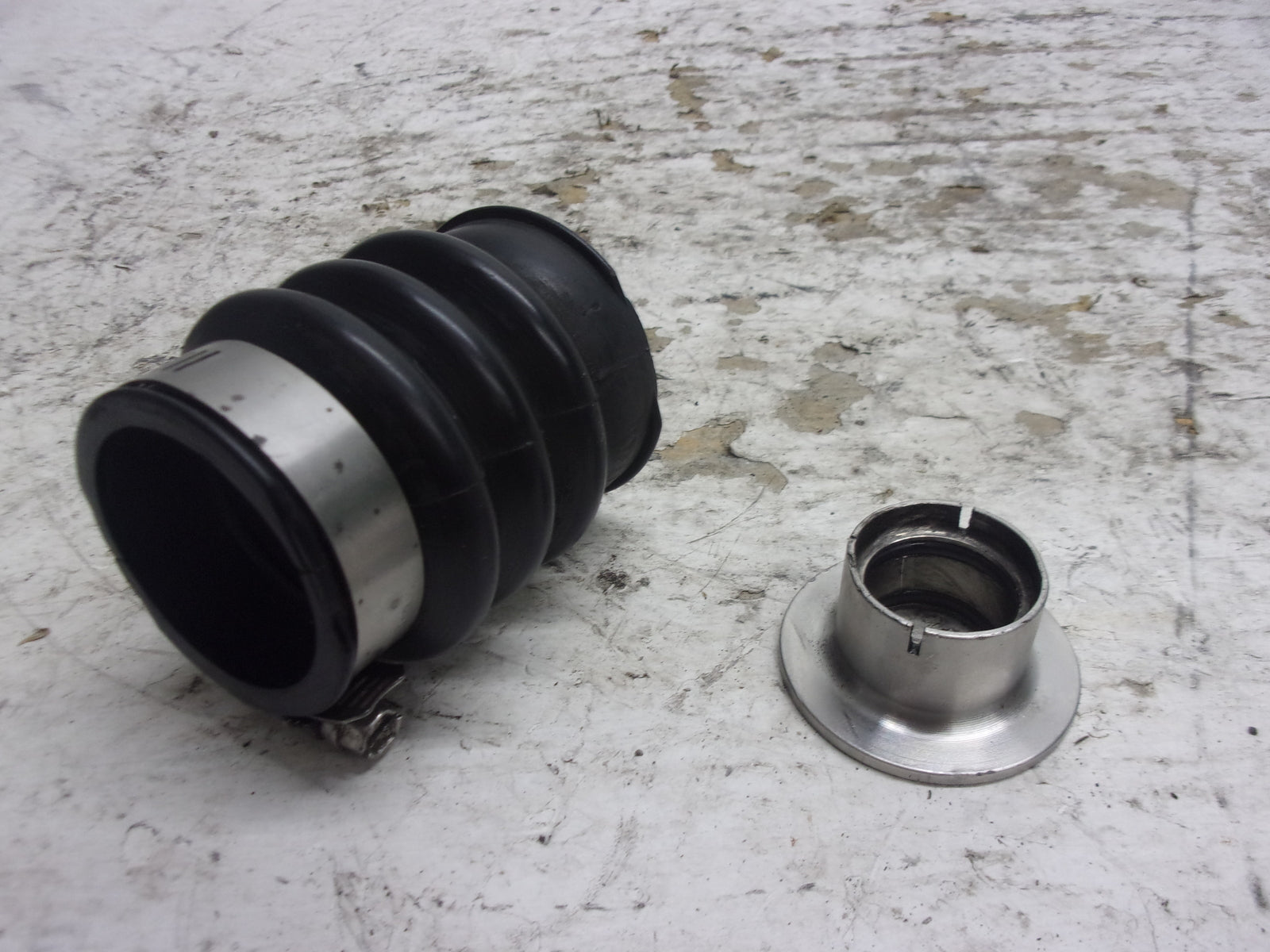 Sea Doo Bombardier 1996-1999 GTX GTI HX SPX XP GS Carbon Ring + Bellow 272000042