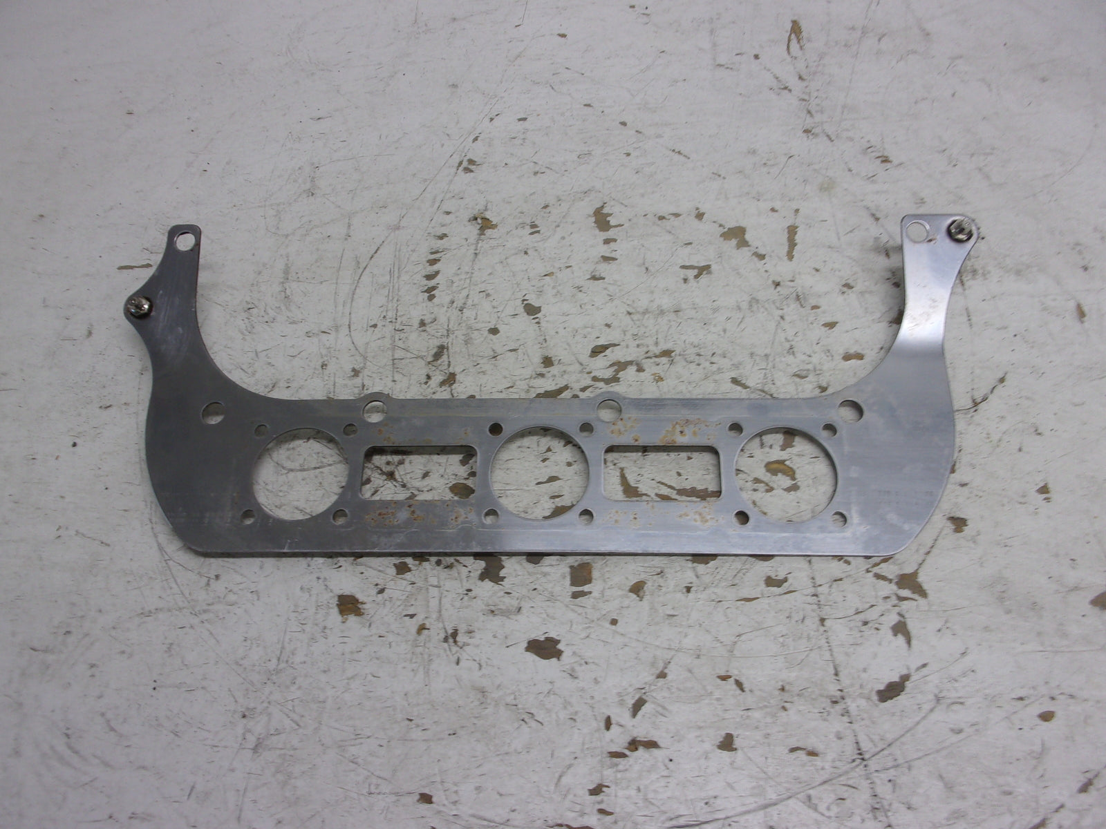 Yamaha WaveRunner 1997-2004 SUV SV GP XL1200 Air Cleaner Bracket 65U-14255-00-00