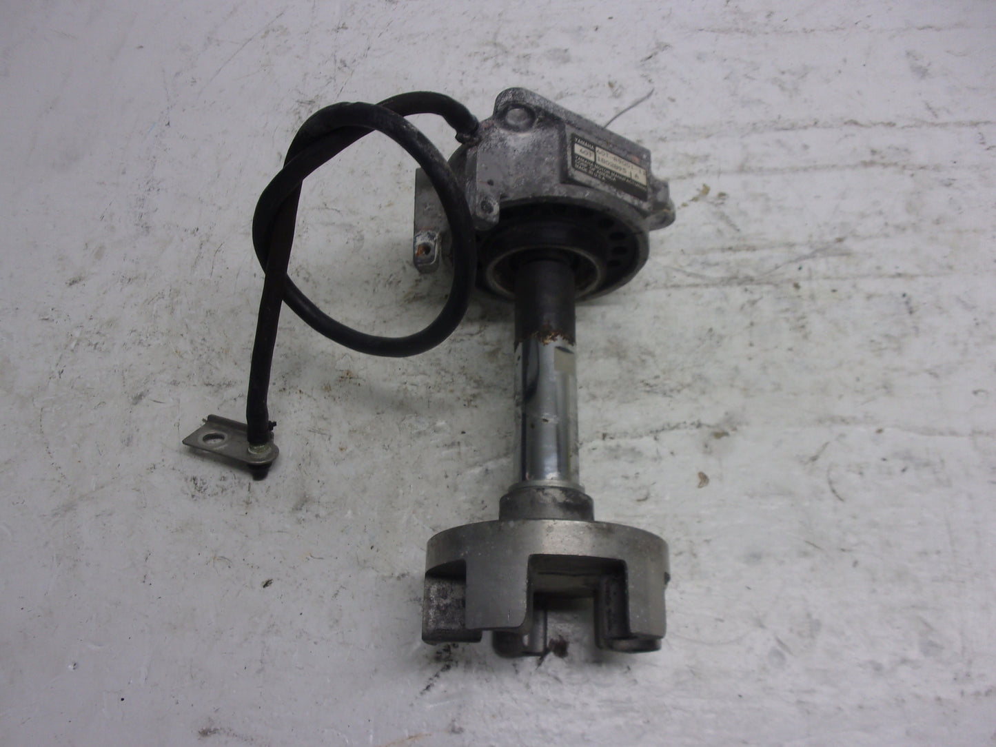 Yamaha Waverunner 2003 GP 1300 OEM Bearing Housing + Coupler # 61X-45332-03-94