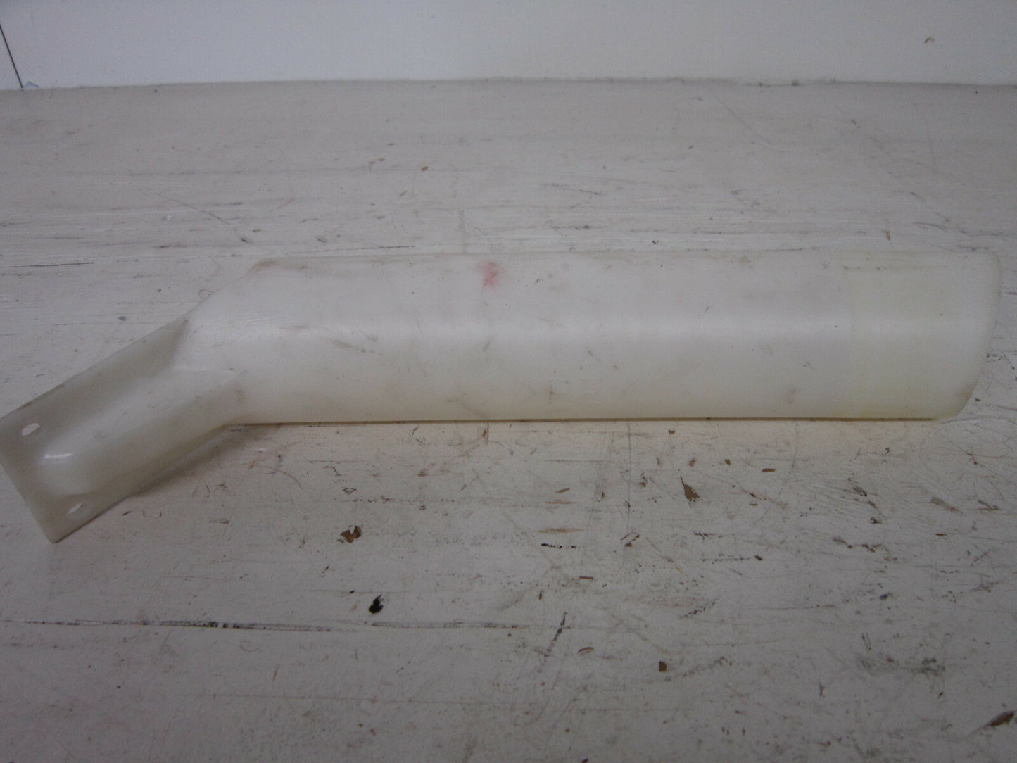 Yamaha Waverunner 1993-1997 Wave Raider/Blaster Extinguisher Box GA7-65983-00-00