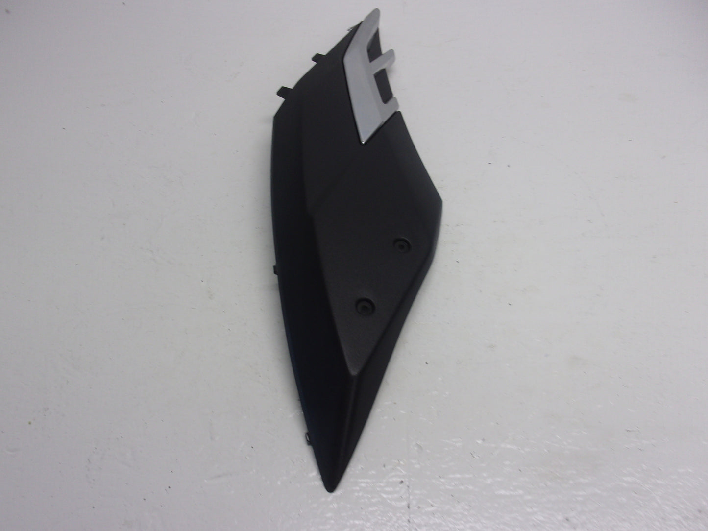 Yamaha WaveRunner 2012 FX Cruiser SHO1.8 L OEM RH Rear Cover # F2S-U890N-10-00