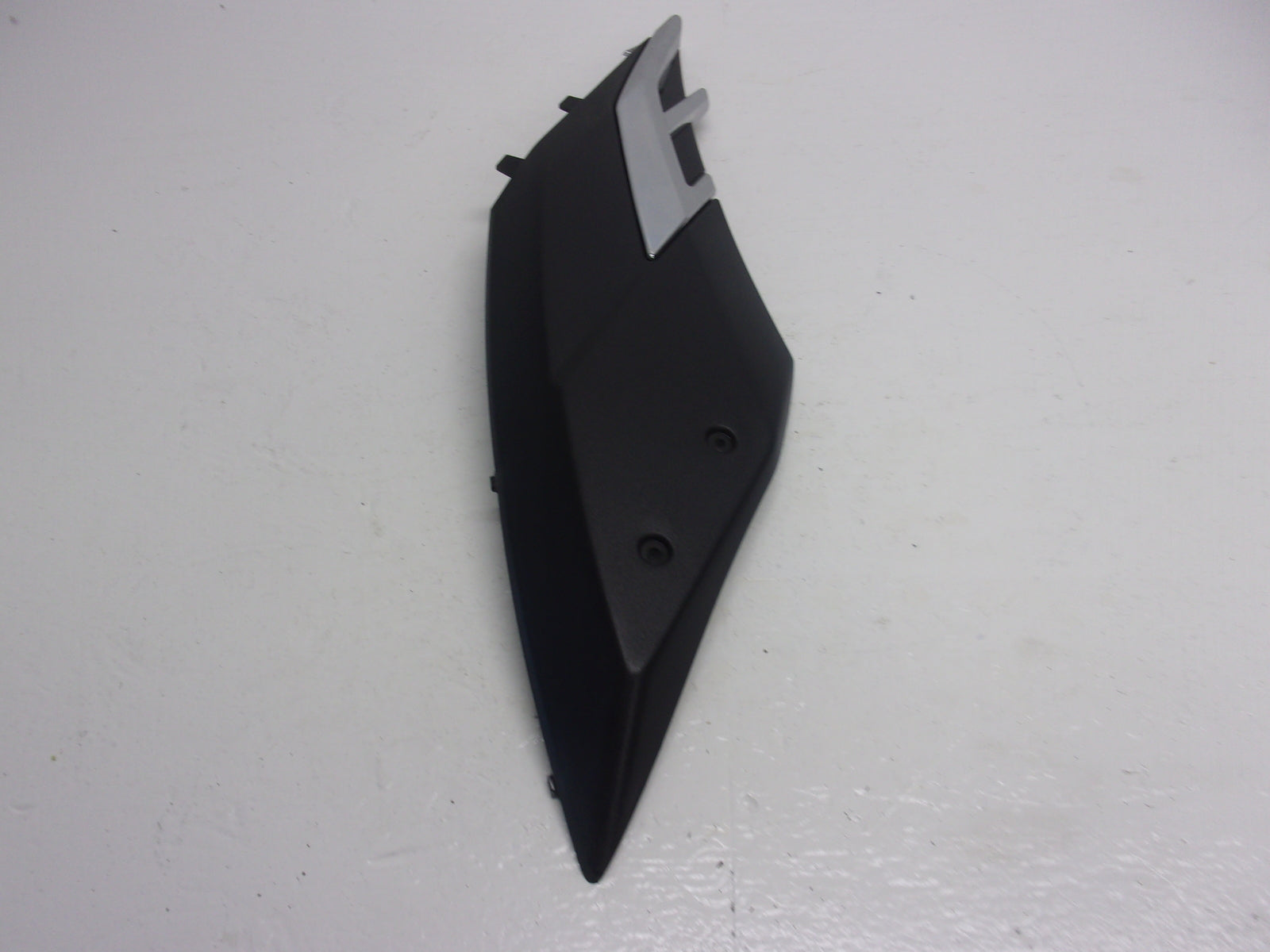 Yamaha WaveRunner 2012 FX Cruiser SHO1.8 L OEM RH Rear Cover # F2S-U890N-10-00